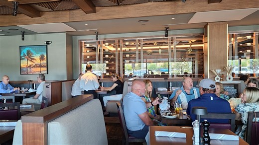 Review: Plentiful comfort food, cocktails and good value at new restaurant in North Naples