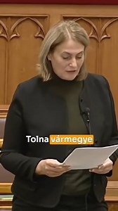 A Völgységi járás létrejöttének 300. évfordulója alkalmával szűkebb szülőföldem nem is olyan távoli múltjáról, különös tekintettel a második világháború végéig a Völgység népességének túlnyomó többségét adó német ajkú lakosság betelepítésének ugyancsak 300 éves történetéről szóltam a Tisztelt Ház előtt. | Csibi Krisztina