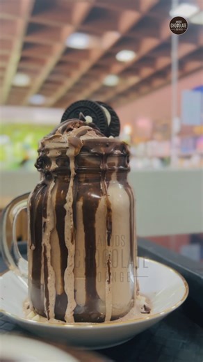 Crunchy cookie bites and creamy goodness come together in our Anods Cream & Cookie Shake. 🍪🍫 Only available at Pugoda branch. Place your orders with Anods Chocolate Lounge to satisfy your cravings! WhatsApp: 077 6625 625 (Pugoda Branch) Cakes, birthday cakes, beverages, brownies, and other chocolate desserts tailored to your preferences ♥️ By Anods Chocolate Lounge 💁❤️ #anodschocolatelounge #pugoda #anodschocolate #allaboutchocolates | Anods Chocolate Lounge