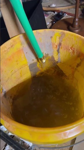 Water heater draining using air compressor