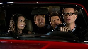 Watch Hello Ladies Season 1 Episode 8 - The Drive