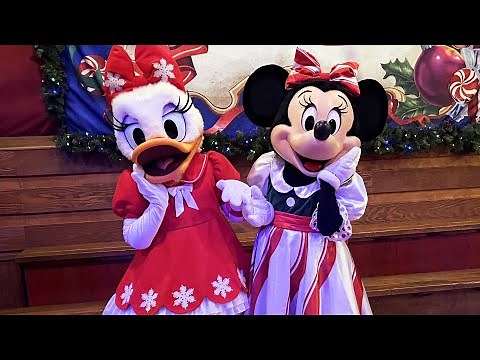 Minnie Mouse and Daisy Duck Meet & Greet at Mickey's Very Merry Christmas Party 2022