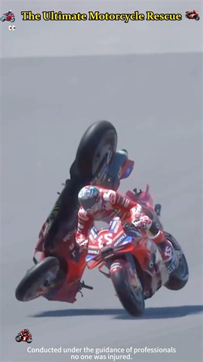 Extreme rescue vehicle ,Control the out of control 🥺🥺#motogp #moto #race #corrida #foryou