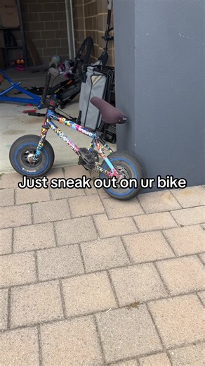 Tips for Sneaking Out on a Bike