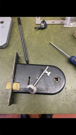 Mortice key cut to lock