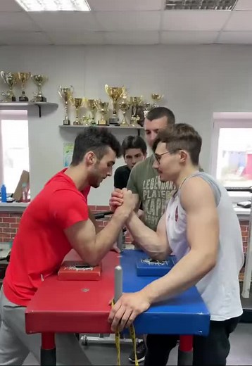 Armwrestler on TikTok