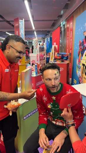 Still not Christmas ready? We kicked off the festive season with our Christmas Showcase where special guests got a sneak peak at our festive range!🎄 If you’re still hunting for a last-minute gift, you'll find it at The Warehouse 🎁 | The Warehouse