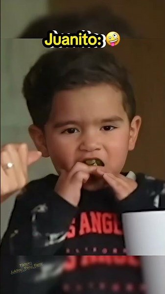 JUANITO AMA EL BRÓCOLI 😂❤️ | #jukilop #shorts #kimberlyloaiza