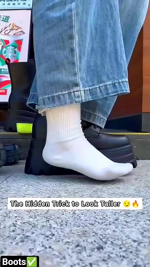 26K views · 323 reactions | Beautiful ladies and women fashion shoes  2026 #bestshoes #fashion #ladieshoes #shoes #highsoleshoes #womensfashion #trend #sandals #shorts #ladiesshoes | She Shoe | Facebook