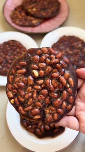 The Best Peanut Brittle Recipe - Delicious Filipino Dessert