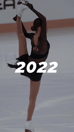 Stunning Figure Skating Performance with Grace and Strength