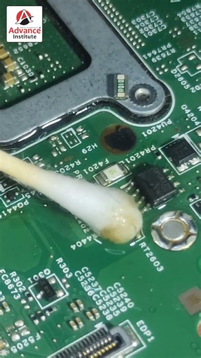 Resistor Change karna sikhe Laptop Mobile Repairing Course Laxmi Nagar Delhi Advance Institute