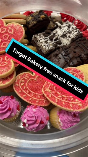 #targetbakery #target #kidfriendlysnack #fruit #cookies