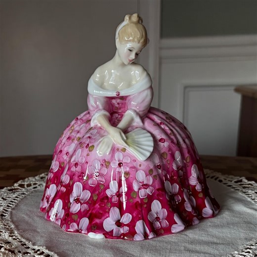 Royal Doulton Victoria Large Bone China Figurine - Etsy
