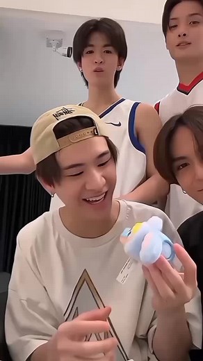 จินวุคน่ารักเกิน