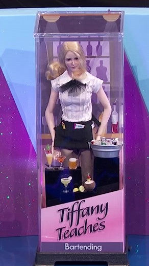 Bartending 101 with Tiffany Coyne! It's 5 o'clock somewhere right? 😉 🍸 | Let's Make A Deal