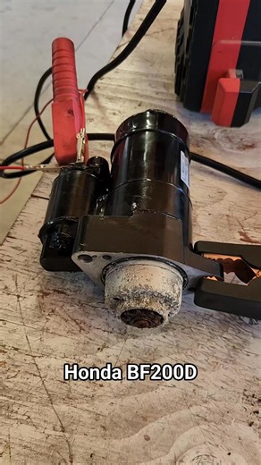 Short video on that newer Honda BF200D starter motor assembly after I removed it. After this video, I wire brushed it, cleaned it, used penetrating oil, lubed it, and worked it multiple times. Still couldn't get it to work. Outboard Madness #outboardmadness #honda #hondamarine #4stroke | Outboard Madness