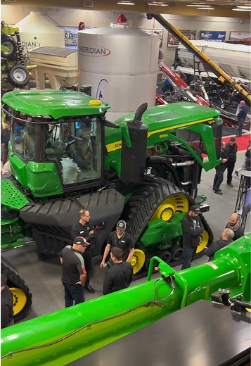Exploring John Deere 9RX 830 at Brandon Ag Days
