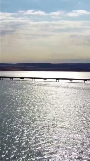 Mountain Creek Lake. Dallas, Texas - 4k aerial drone flyover water