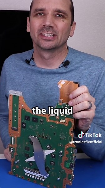 How to respread PS5 liquid metal to prevent overheating #tronicsfix #ps5 #liquidmetal #repair #overheating #ps5problems #ps5repair