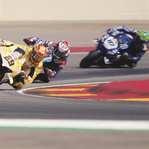 Jonathan Rea on Reels