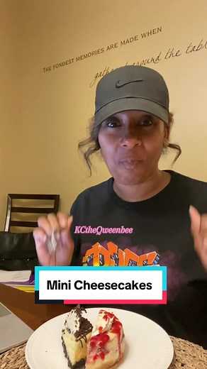 First time using these mini springform pans! These cheesecakes were THE BOMB!! Cheesecake Factory who? I just need to get the investments to open my own spot. The BEST-HANDS DOWN! #cheesecake #dessert #tiktokbaker #tiktokchef #strawberry #oreo #kctheqweenbee #fyp #foryou