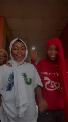 Discover the Meaning Behind 'She Gimme Dodo' 😌💕