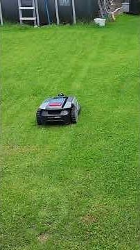 Sunseeker S4 Review: How Well Does It Really Mow?