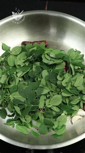 Drumstick Leaves Peanut Podi | Healthy Moringa Recipe 🌿