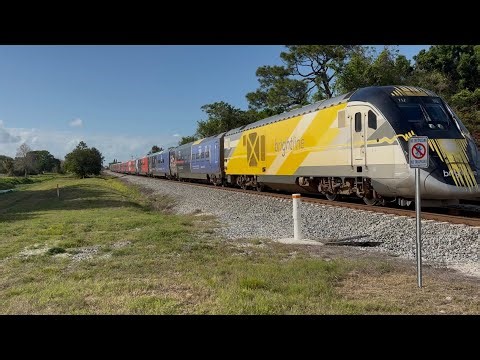 BLF 724 250th wrap,FEC TRAIN 105,& BLF 722 pink meet @5:17pm 4-10-26