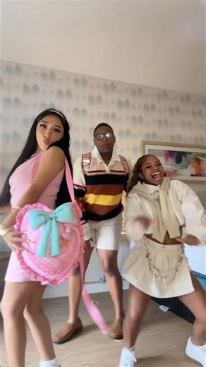 Crystal lzaguiree , Wardrobe , Jada Malay ❤️ SU 2026