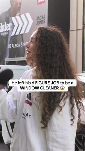 Window Cleaning Salaries in Leeds, UK