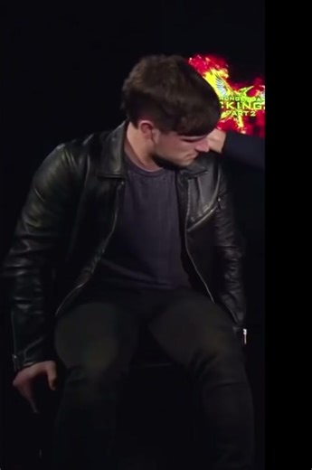 #joshhutcherson #joshhutch #joshhutchersonlover #tiktok #joshhutchersonfan #obsessed #cute #joshhutchersoncute #hungergames #fyp #peetamellark #joshhutchersonlove