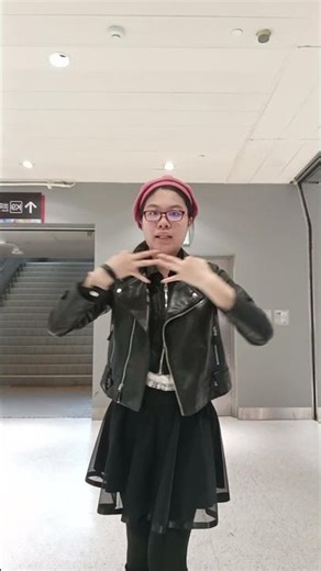 EVERGLOW CODE cover by 胡芸榛