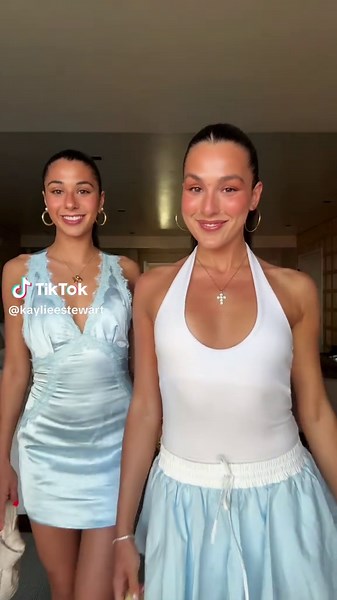 Matching Outfits for Sisters: Best Friend Style Inspiration