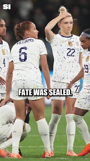 This round-of-16 loss is the worst World Cup finish for the USWNT #uswnt #uswntsoccer #worldcup #soccer #soccertiktok #womenssoccer #foryou #fyp @ClaudetteMontana