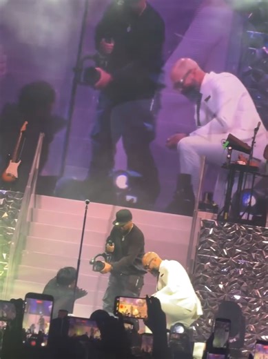 Fantasia’s Husband Re-Proposes with 11-Carat Ring