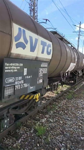 Durchfahrt ÖBB Bendis 1116 090+060+ÖBB 1293 195 als gemischte Güterzug in Wien Erzherzog-Karl Straße