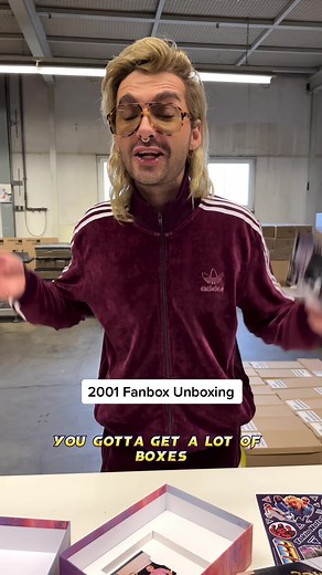 Tokio Hotel Concert Fanbox Unboxing & Dance Tutorial