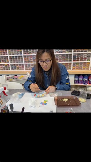 叮咚～歡迎光臨 🍞 下一站：泡澡放空中 🫧 今天想住在哪一間迷你小屋呢？ #迷你世界 #可愛場景 #手作日常#微縮生活#流量密碼衝起來🔥🔥🔥
