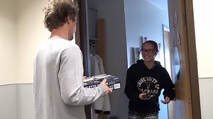 Being very very awkward...inside peoples DORMS! | JStuStudios