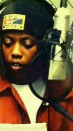 🤎🤎 31 years in the rap game (professionally) still standing, still evolving, still speaking truth. Longevity is the real flex.🤎🤎 #keeppushin #marvaless #stillmarvaless #internationalmarv #yourfavoriterappersfavoritefemalerapper | MARVALESS OFFICIAL