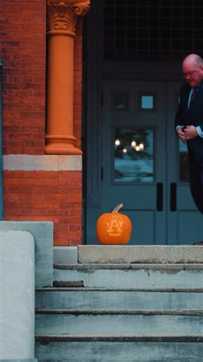 Join us tomorrow for the 37th annual Pumpkin Carve — a cherished fall tradition that brings the #AuburnFamily together for a day filled with creativity and Auburn spirit. 🍂🎃 📍Dudley Courtyard 🕐9 a.m.-8 p.m. | Auburn University