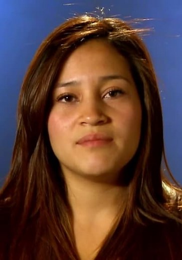 High School Moms S01:E02 - Everyone Going to Prom?