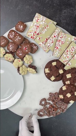 How to Build the Ultimate Peppermint Bark Board | Williams Sonoma