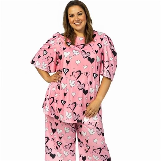 PLUS SIZE SLEEPWEAR SALE – ON NOW! Get ready to relax in style and comfort with our beautiful range of plus size sleepwear, now on sale. From soft cotton PJ sets to silky nighties and cosy loungewear, we’ve got pieces designed to fit and flatter sizes Perfect for lazy mornings, early nights, or weekend lounging — comfort has never looked so good. Shop Now https://daleandwaters.com.au/collections/sleepwear-sale #DaleAndWaters #PlusSizeFashion #Sizes16To50 #CurvyStyle #WarehouseShopping #FashionFo