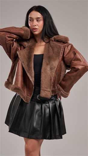 Arizona on Instagram: "Winter style, elevated 🤎 Leather fur jacket that turns heads 🔥"