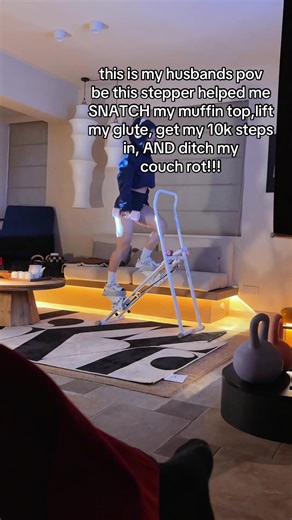 Best cardio and toning workout ✨bonus-it folds up so you can move and store anywhere 🎁🎄#stairstepper #fullbodyworkout #stairstepper #homegym #toneup