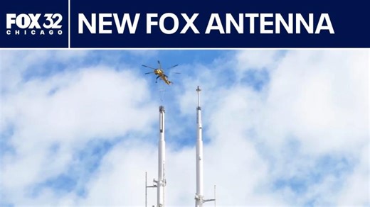 New Fox 32 antenna installed atop Willis Tower | ChicagoLIVE | Ahsan Kareem