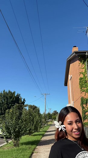 Explore Cook Islands Dance with Miss Camera Girl